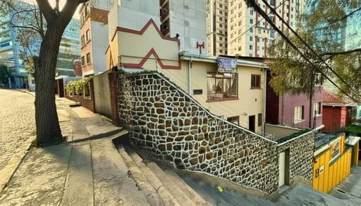 Casa Comercial En Alquiler En Sopocachi 