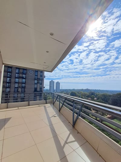 EN VENTA PENTHOUSE EN EDIFICIO CALYPSO, AV PRIMER PRESIDENTE