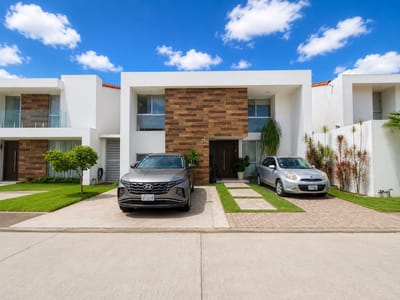 CASA EN VENTA COND. VILLA DE FATIMA