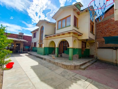 EN VENTA CASA DENTRO DE CONDOMINIO 