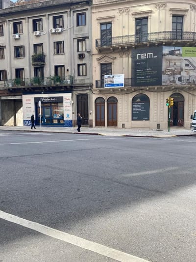 Apartamento En Venta De 4 Dormitorios En Centro