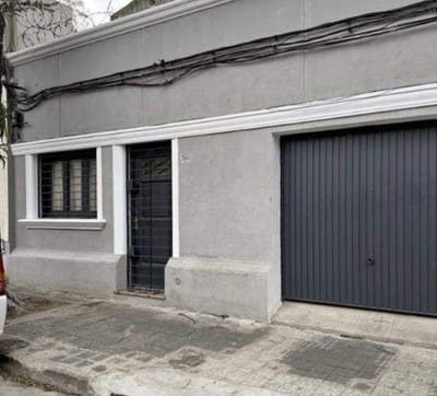Casa en venta c/ cochera en La Comercial