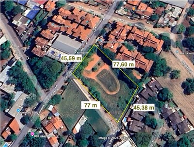 Propiedad en venta de 3.223 m2 en esquina - Fdo de la Mora