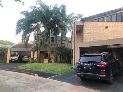 VENDO HERMOSA RESIDENCIA EN BARRIO CERRADO LAS PIEDRAS