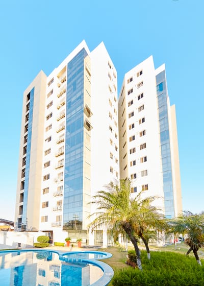 AMPLIO DEPARTAMENTO EN VENTA COND. ARTEMISA