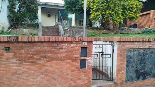  EN VENTA CASA EN BARRIO SAJONIA????        ID: 11641