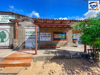 Local En Alquiler En Plena Esquina