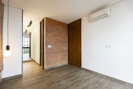 Edificio Casafactory  con generador full