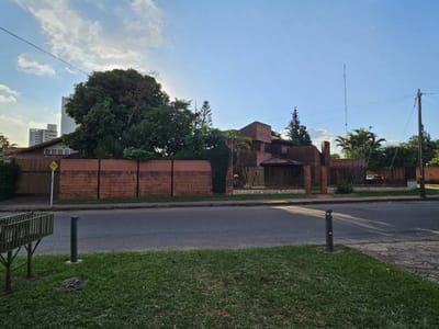 VENDO IMPORTANTE PROPIEDAD PARA DESARROLLO EN BO MBURUCUYA