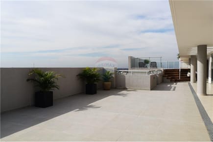 DEPARTAMENTO EN EDIFICIO ZENITH