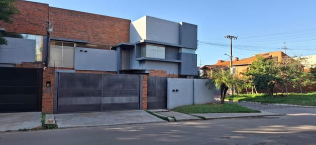 Alquilo Hermoso Duplex Amoblado Con Piscina