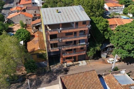 VENDO EDIFICIO DE USOS MIXTOS EN ASUNCIÓN