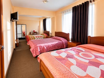 HOTEL EN VENTA CENTRO LPZ