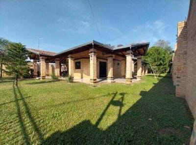 EN VENTA | HERMOSA CASA EN CAPIATÁ