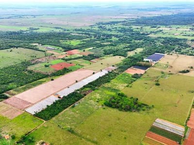 VENTA DE PROPIEDAD RURAL – CASA QUINTA EN CURUPAYTY, ARROYOS Y ESTEROS