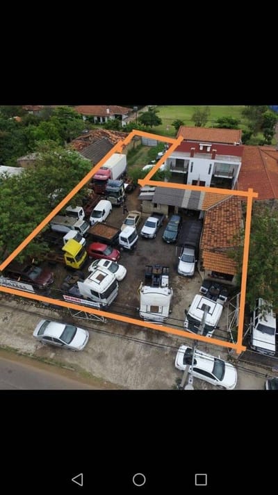 VENDO PROPIEDAD SOBRE MADAME LYNCH DE 914 m2