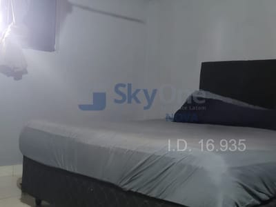 VENDO CASA DE 3 DORMITORIOS EN LUQUE BARRIO - MORA CUÉ