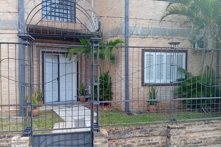 Venta De Casa Única En La Ciudad De Asunción.