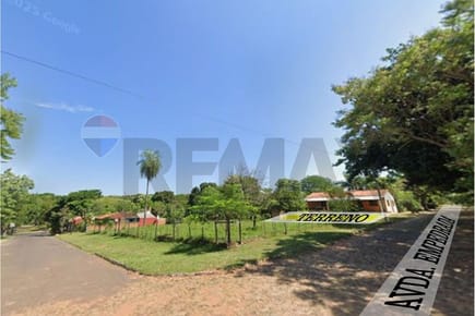 TERRENO EN EL CENTRO DE NVA. COLOMBIA EN VENTA 
