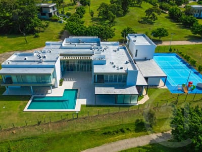 Casa de lujo urubo golf tc 7 