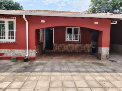 VENDO CASA EN YPANE