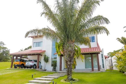 CASA EN ALQUILER - LA HACIENDA DEL URUBO
