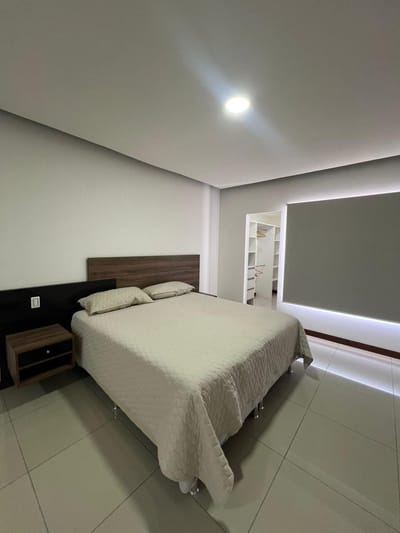 DEPARTAMENTO AMOBLADO EN ALQUILER EN EQUIPETROL