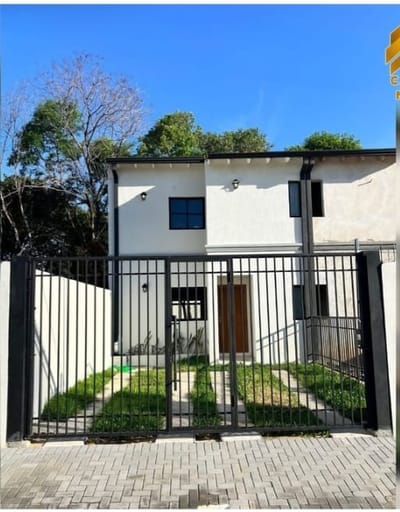 EN VENTA DUPLEX ESTILO TOSCANO