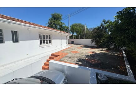 Casa-Alquiler-Lambaré, Central