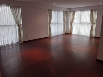EN CALACOTO, HERMOSO DEPARTAMENTO A LA VENTA