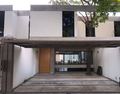 EN VENTA HERMOSA DUPLEX EN LAMBARE