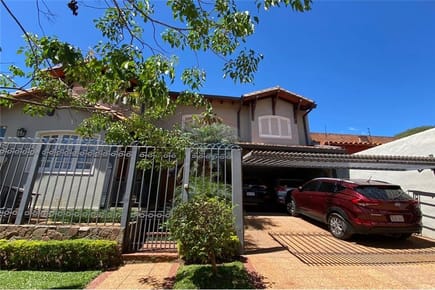 RESIDENCIA EXCLUSIVA EN VENTA