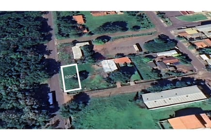 EN VENTA AMPLIO TERRENO EN SALTOS DEL GUAIRA 