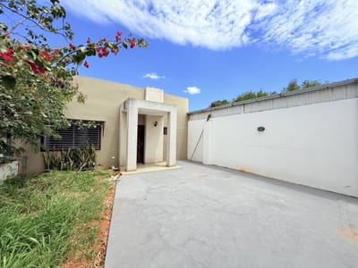 VENDO CASA EN ESQUINA CON LOCAL COMERCIAL EN VILLA ELISA - ID 42561