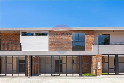 Duplex-Venta-PY Central Lambaré  Avambare casi Mayas