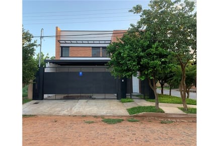 VENDO DUPLEX A ESTRENAR EN LUQUE LAURELTY