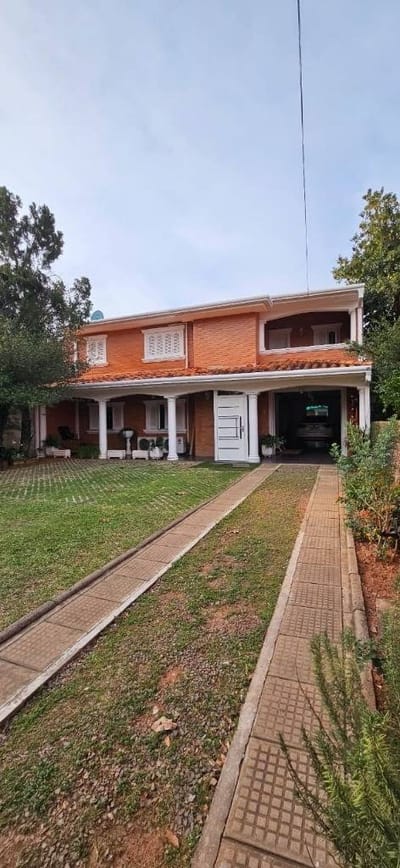 Vendo casa en el barrio Herrera Asuncion Z/ Av. Mariscal lopez