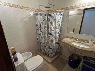 Duplex con Gran Patio en Bo. Mburucuya/MdmeLynch