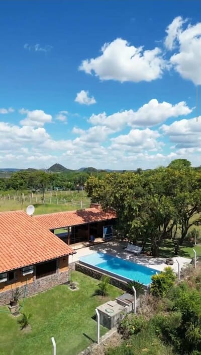 CASA QUINTA EN ATYRA – EXCELENTE OPORTUNIDAD DE INVERSIÓN DE 2.000 M²