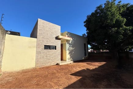 VENDO CASA EN LAMBARE A PRECIO DE DUPLEX