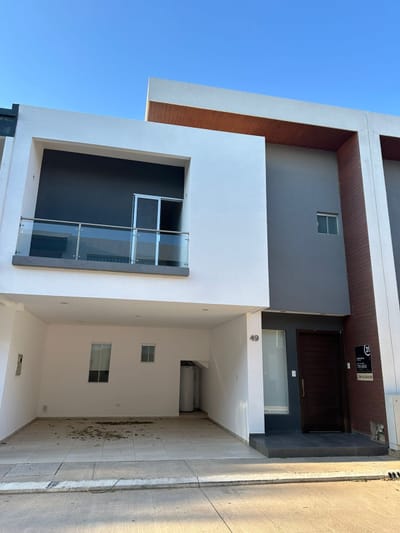 Casa en alquiler en zona norte