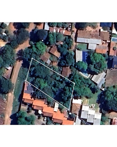 VENDO AMPLIO TERRENO - ZONA LAGUNA GRANDE