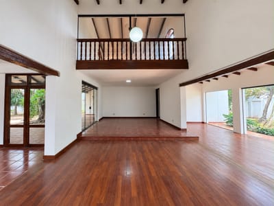 Casa alquiler av Beni P/Empresa o negocio 
