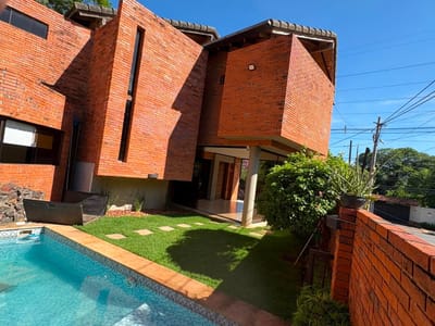ALQUILER  RESIDENCIA-EN BARRIO MBURUCUYA!!!