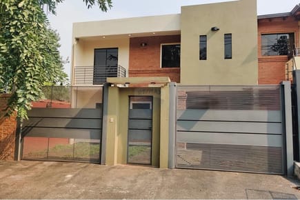 Amplio Dúplex a Estrenar en Lambaré 