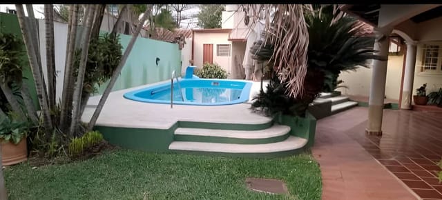 VENDO en Fernando de la Mora–Zona Norte|Propiedad en esquina con gran potencial