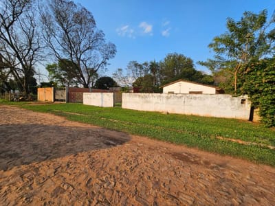 Terreno en venta-Luque
