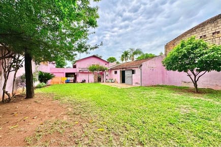Casa-Venta-Aparipy esquina Cacique Tavapy, Nazareth, Asunción