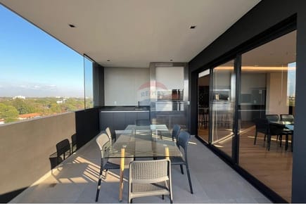 VENDO PENTHOUSE COMPLETAMENTE AMOBLADO ZONA BOGGIANI
