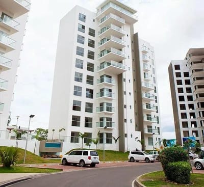 AMPLIO Y MODERNO DUPLEX EN VENTA EN ZONA NORTE